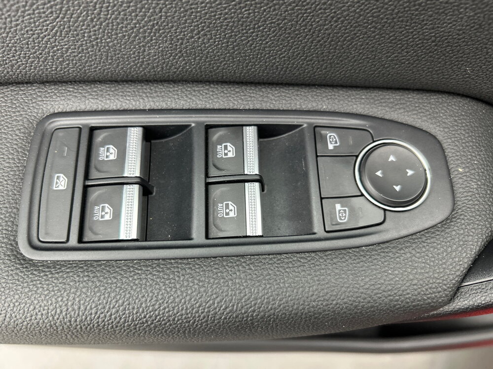 Occasion RENAULT Captur Captur E-Tech hybride 145 - Techno