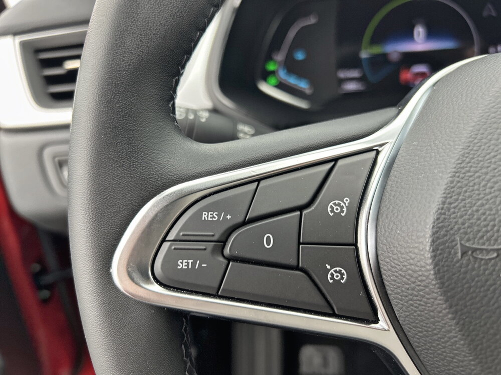 Occasion RENAULT Captur Captur E-Tech hybride 145 - Techno