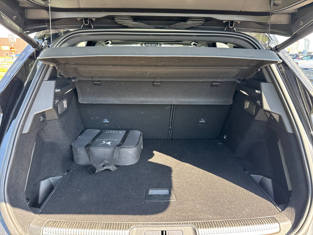 Occasion DS DS 7 Crossback DS7 Crossback Hybride E-Tense 300 EAT8 4x4 - Rivoli