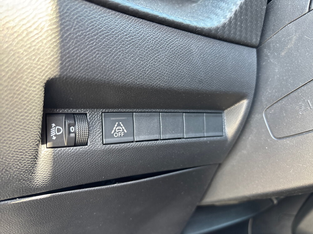 Occasion PEUGEOT 208 208 PureTech 100 S&S BVM6 - Allure