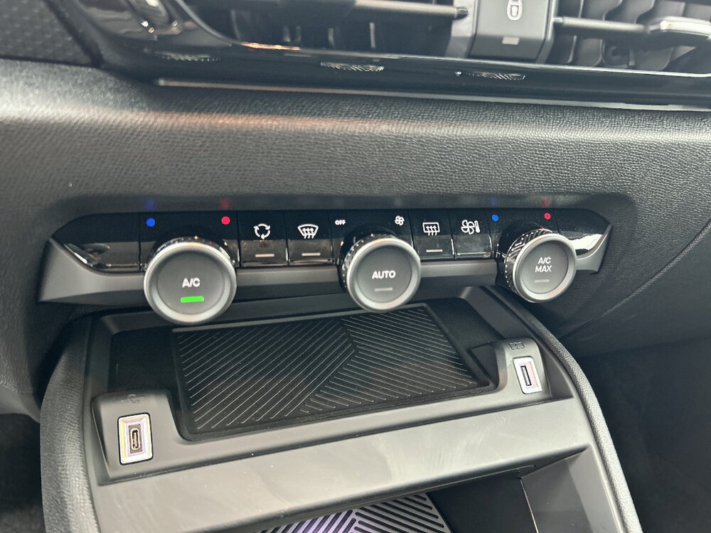 Occasion CITROEN C4 C4 PureTech 130 EAT8 - Max