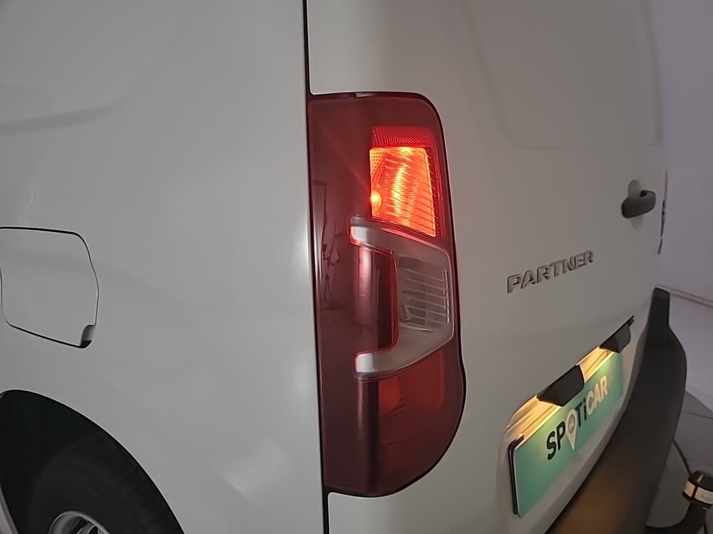 Occasion PEUGEOT Partner PARTNER FOURGON M 650 KG BLUEHDI 100 CH BVM6