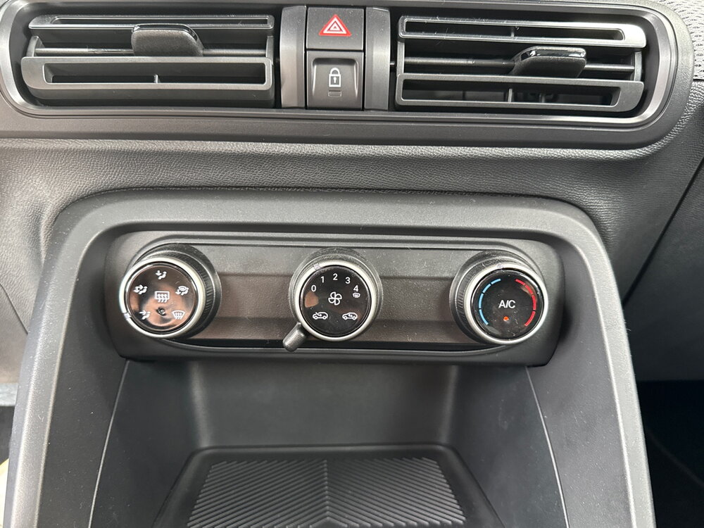 Occasion CITROEN C3 C3 Hybride 110 ch Automatique - Plus