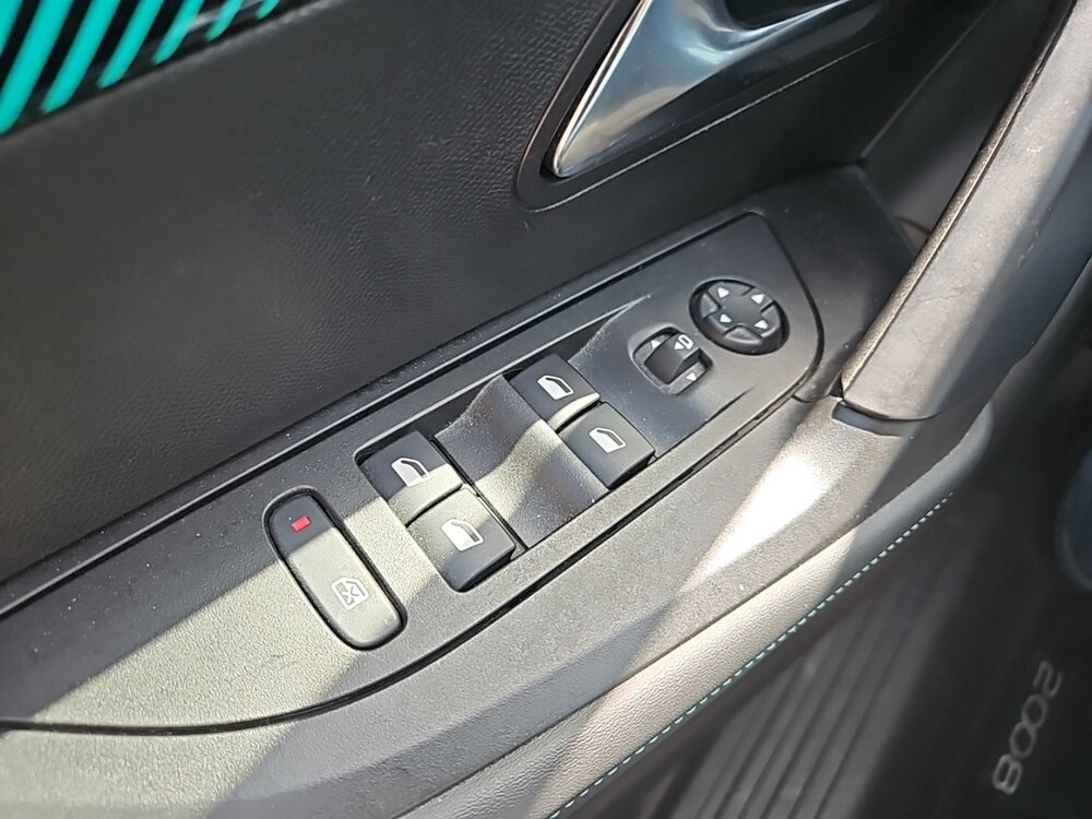 Occasion PEUGEOT 2008 2008 PureTech 130 S&S EAT8 - Allure Pack