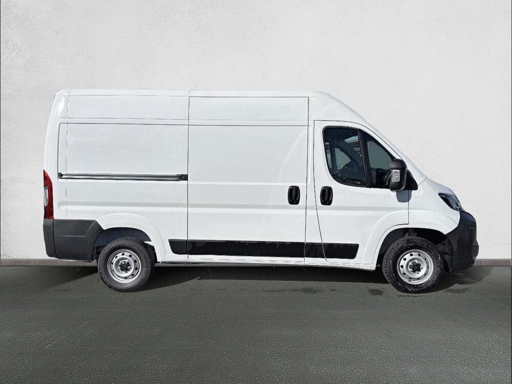 Occasion PEUGEOT Boxer BOXER FGN TOLE 3.3 T L2H2 140 S&S BVM6
