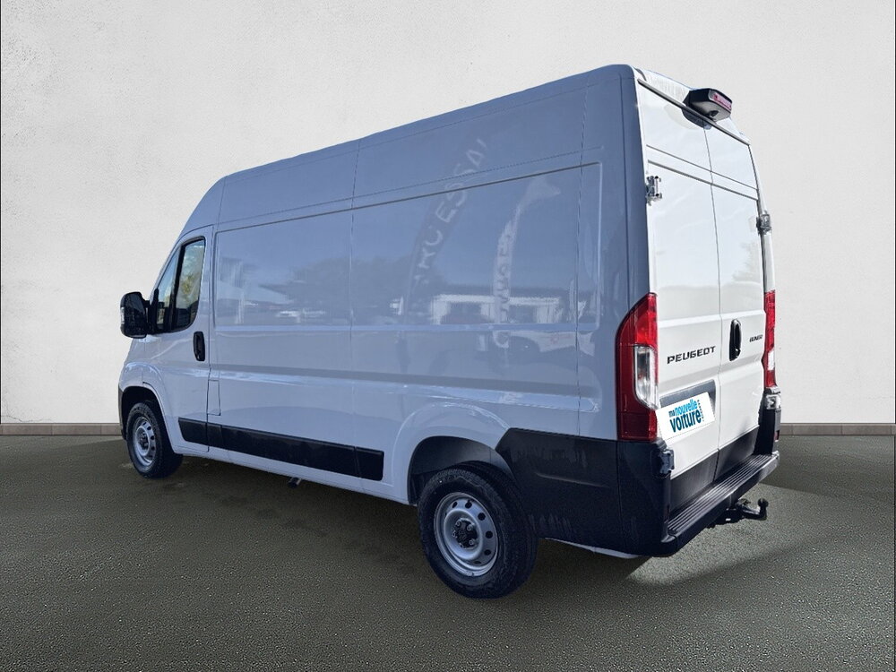 Occasion PEUGEOT Boxer BOXER FGN TOLE 3.3 T L2H2 140 S&S BVM6