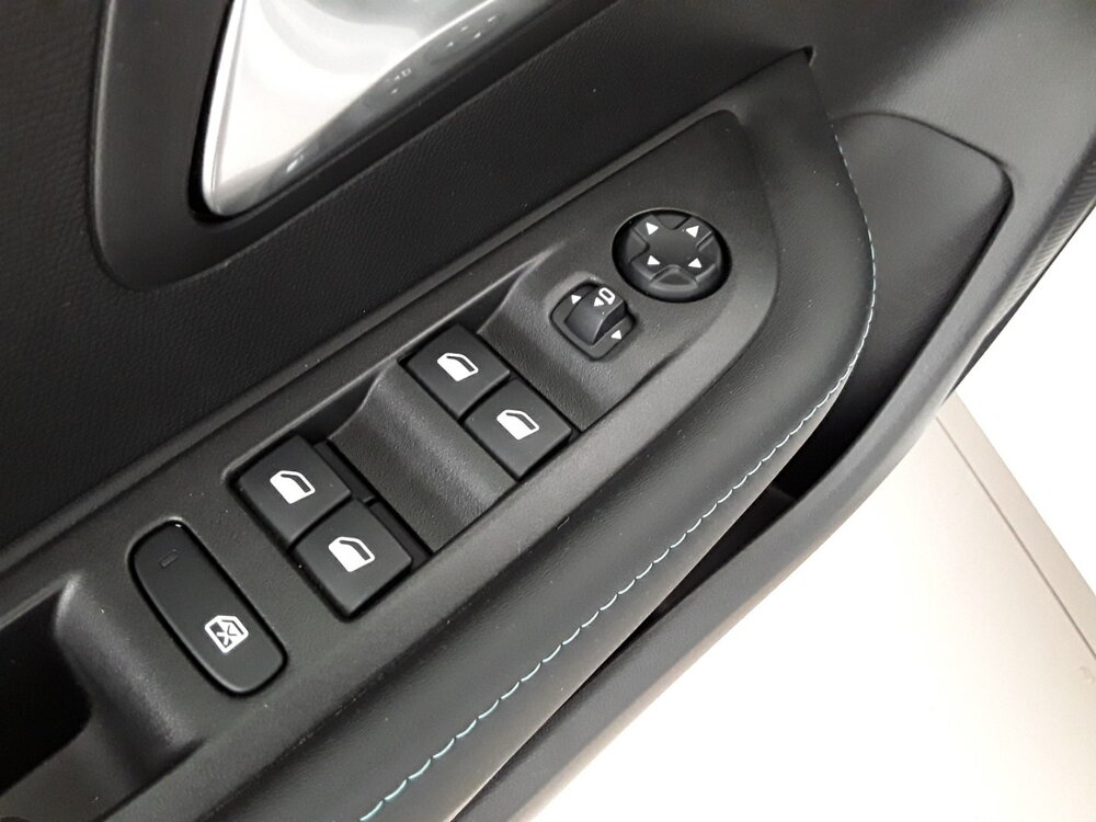 Occasion PEUGEOT 208 208 BlueHDi 100 S&S BVM6 - Allure Business