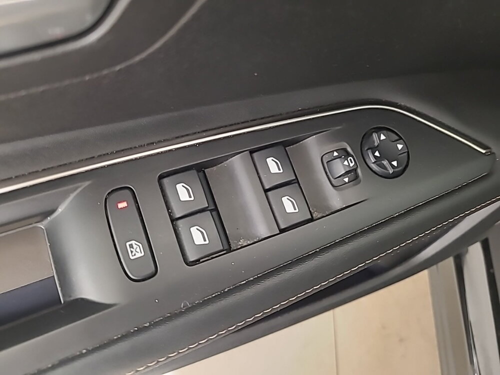 Occasion PEUGEOT 3008 3008 Hybrid4 300 e-EAT8 - GT