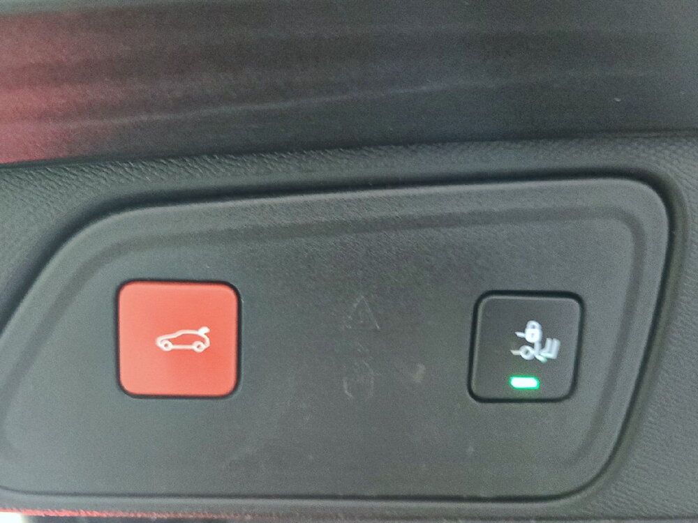 Occasion PEUGEOT 3008 3008 Hybrid 225 e-EAT8 - GT