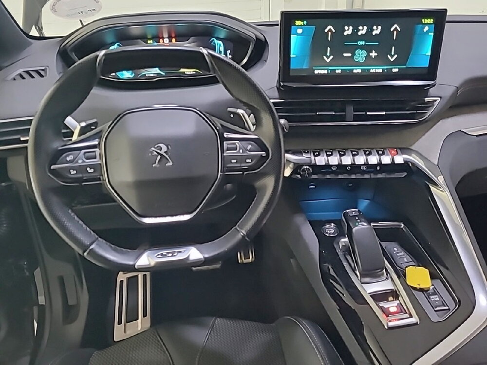 Occasion PEUGEOT 3008 3008 Hybrid 225 e-EAT8 - GT