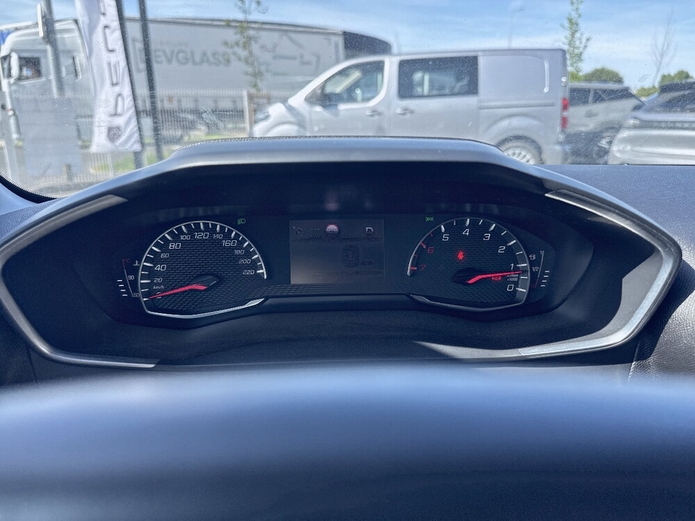Occasion PEUGEOT 208 208 PureTech 100 S&S EAT8 - Allure