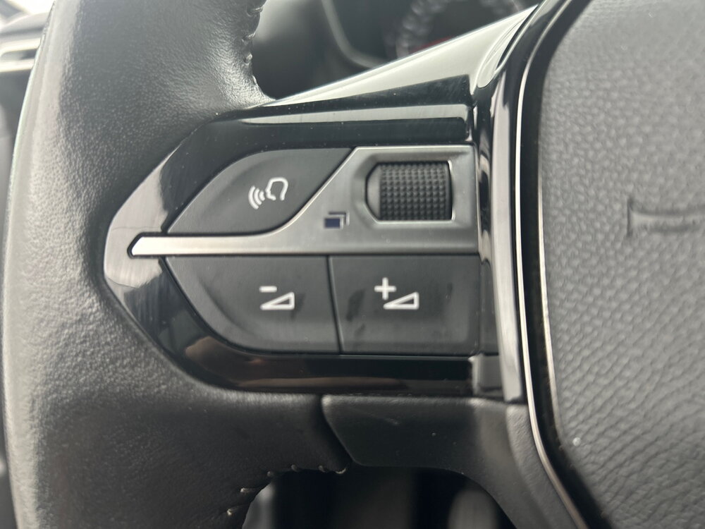 Occasion PEUGEOT 208 208 BlueHDi 100 S&S BVM6 - Style
