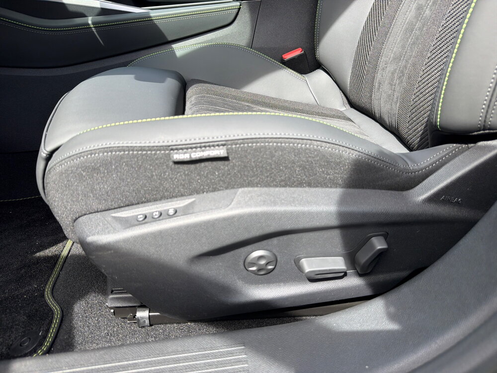 Occasion PEUGEOT 408 408 Hybrid 145 e-DCS6 - GT Exclusive
