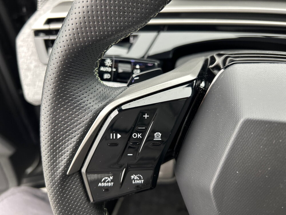 Occasion PEUGEOT 3008 3008 Electrique 210 ch 73 kWh - GT