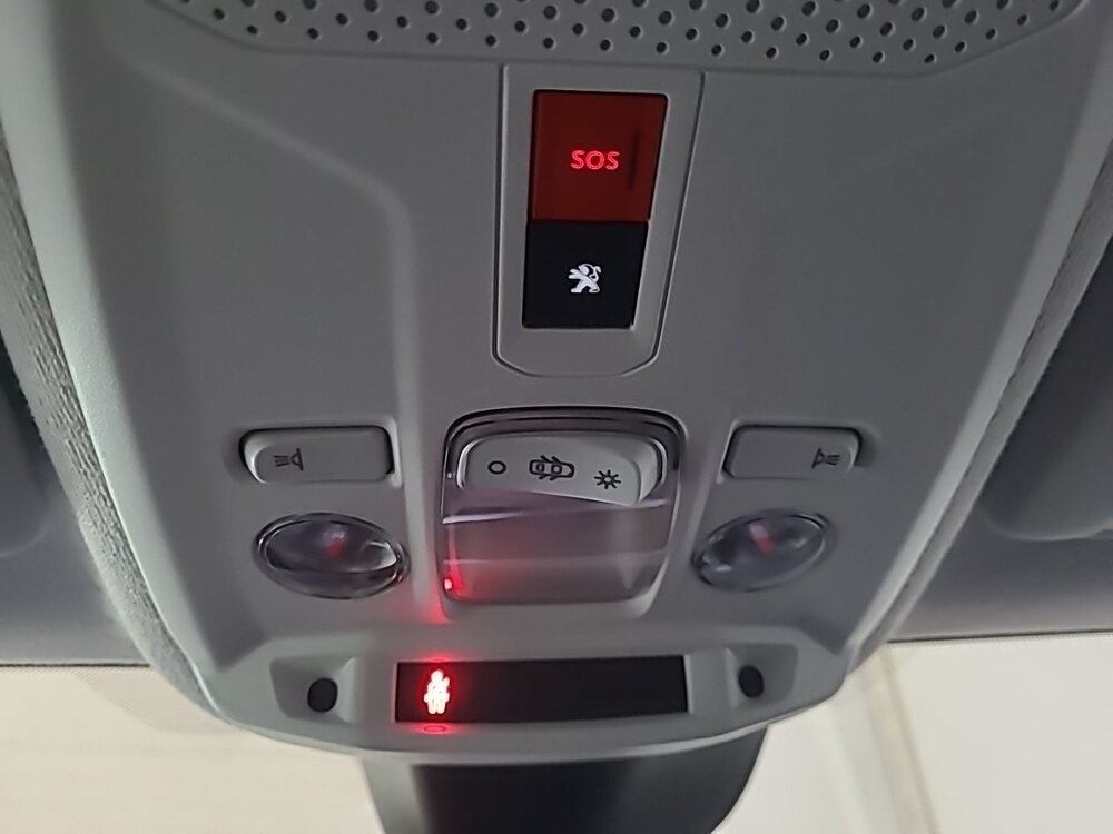 Occasion PEUGEOT 208 208 Electrique 50 kWh 136ch - Like