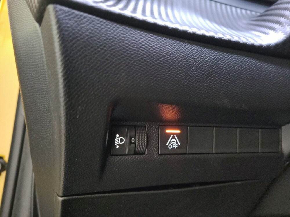 Occasion PEUGEOT 208 208 Electrique 50 kWh 136ch - Like