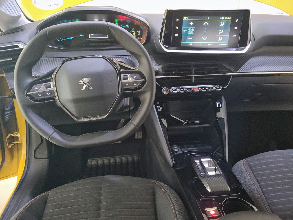 Occasion PEUGEOT 208 208 Electrique 50 kWh 136ch - Like
