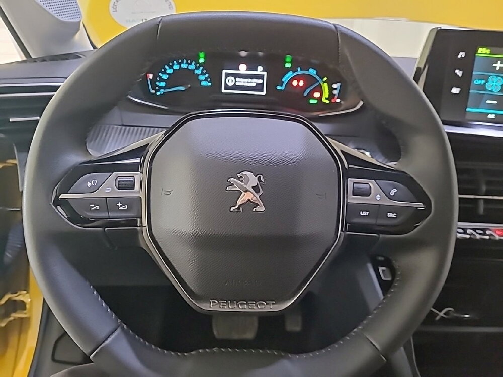 Occasion PEUGEOT 208 208 Electrique 50 kWh 136ch - Like