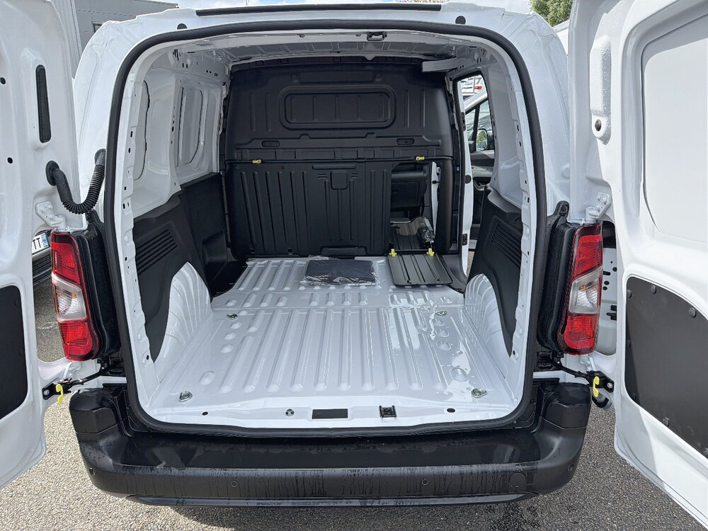 Occasion OPEL Combo COMBO CARGO M DIESEL 100 CH MANUELLE