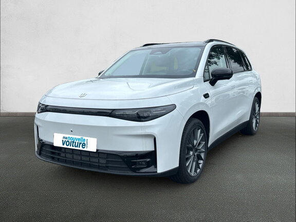 Occasion LEAPMOTOR C10 C10 REEV 28.4 kWh - 158 kW - Design