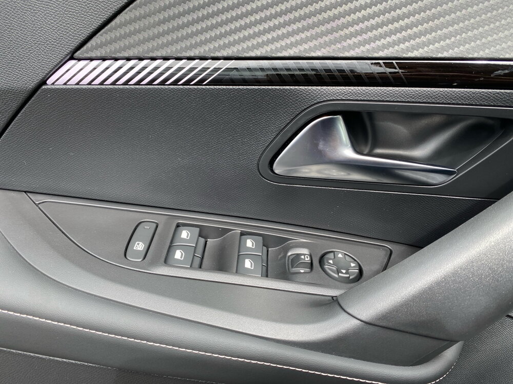 Occasion PEUGEOT 2008 2008 Hybrid 145 e-DCS6 - Allure