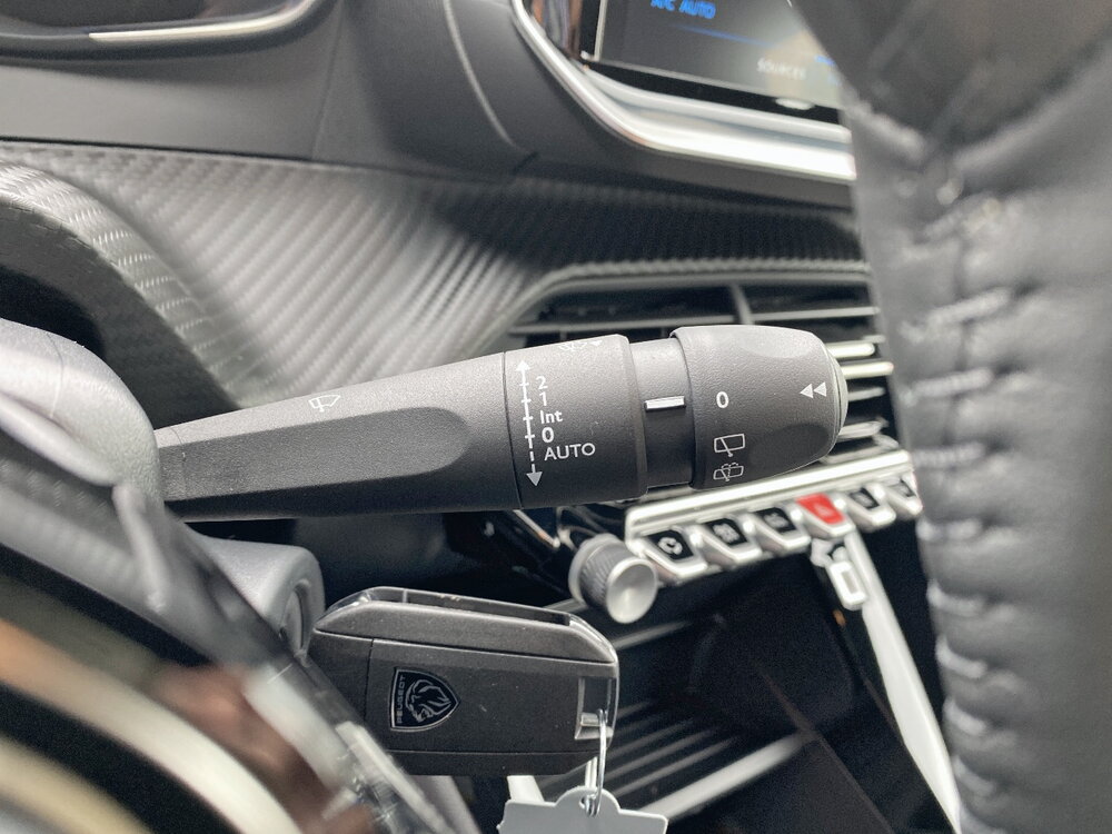 Occasion PEUGEOT 2008 2008 Hybrid 110 e-DCS6 - Edition