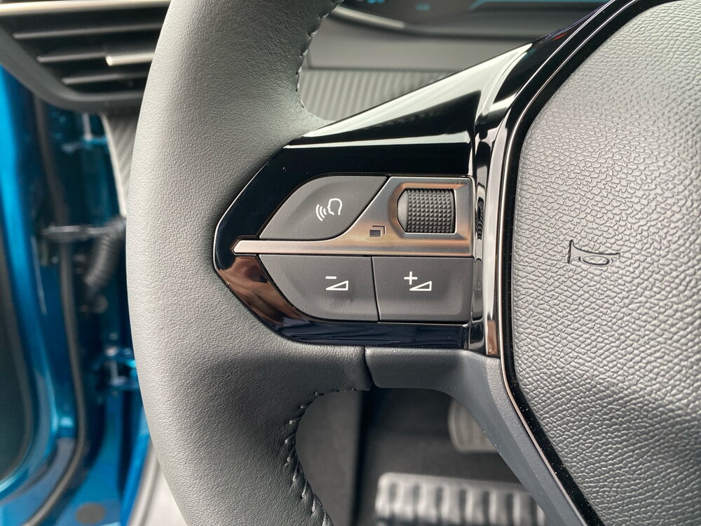 Occasion PEUGEOT 2008 2008 Hybrid 110 e-DCS6 - Edition
