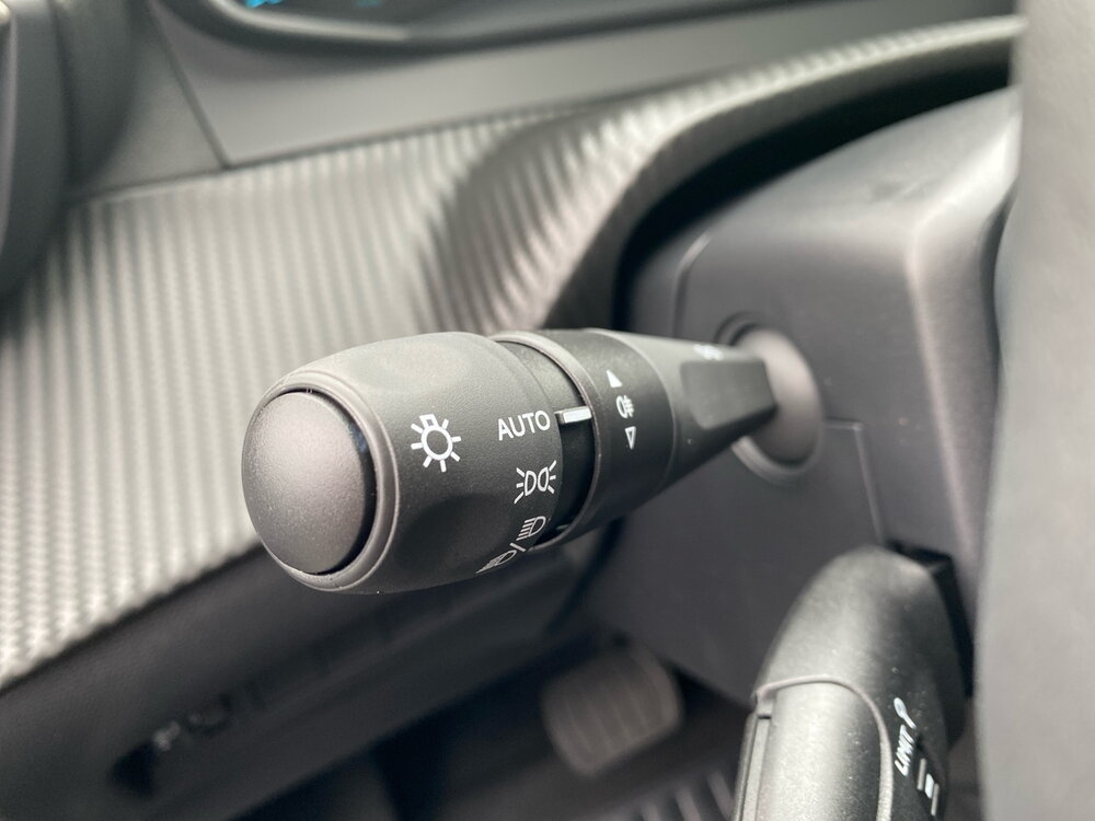 Occasion PEUGEOT 2008 2008 Hybrid 110 e-DCS6 - Edition