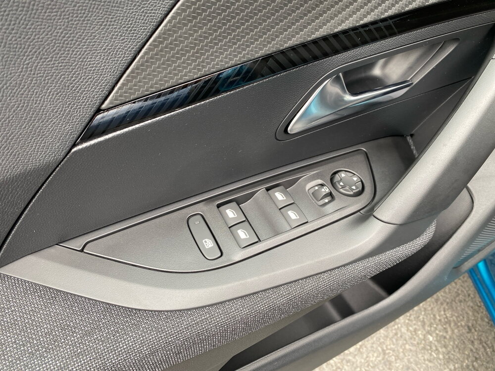 Occasion PEUGEOT 2008 2008 Hybrid 110 e-DCS6 - Edition