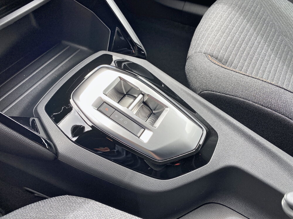 Occasion PEUGEOT 2008 2008 Hybrid 110 e-DCS6 - Edition