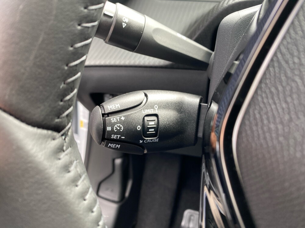 Occasion PEUGEOT 2008 2008 Hybrid 110 e-DCS6 - Edition