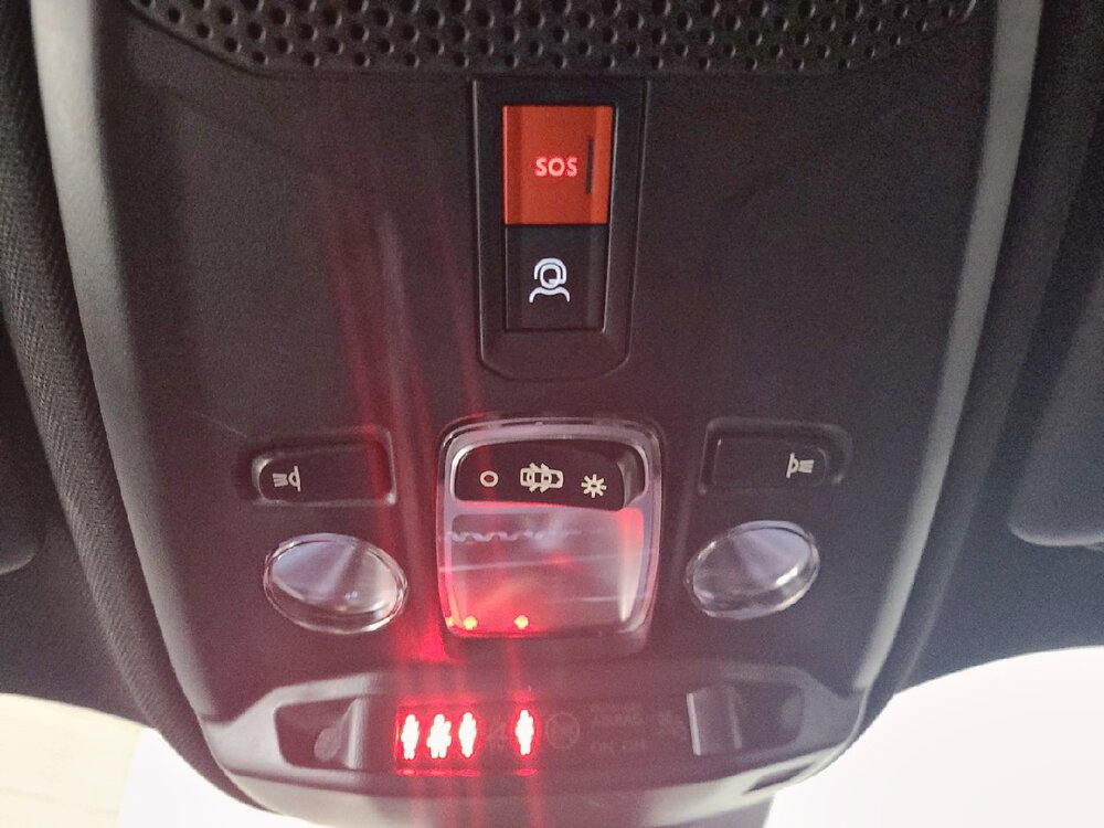 Occasion PEUGEOT 2008 2008 Hybrid 136 e-DCS6 - Allure