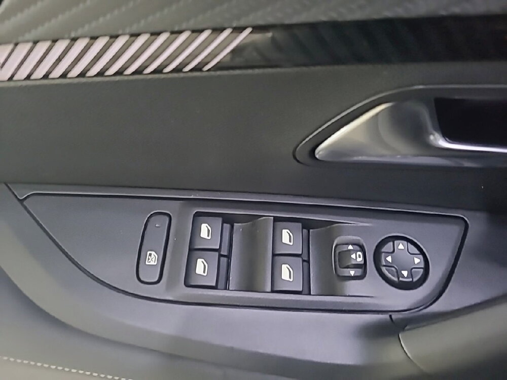 Occasion PEUGEOT 2008 2008 Hybrid 136 e-DCS6 - Allure