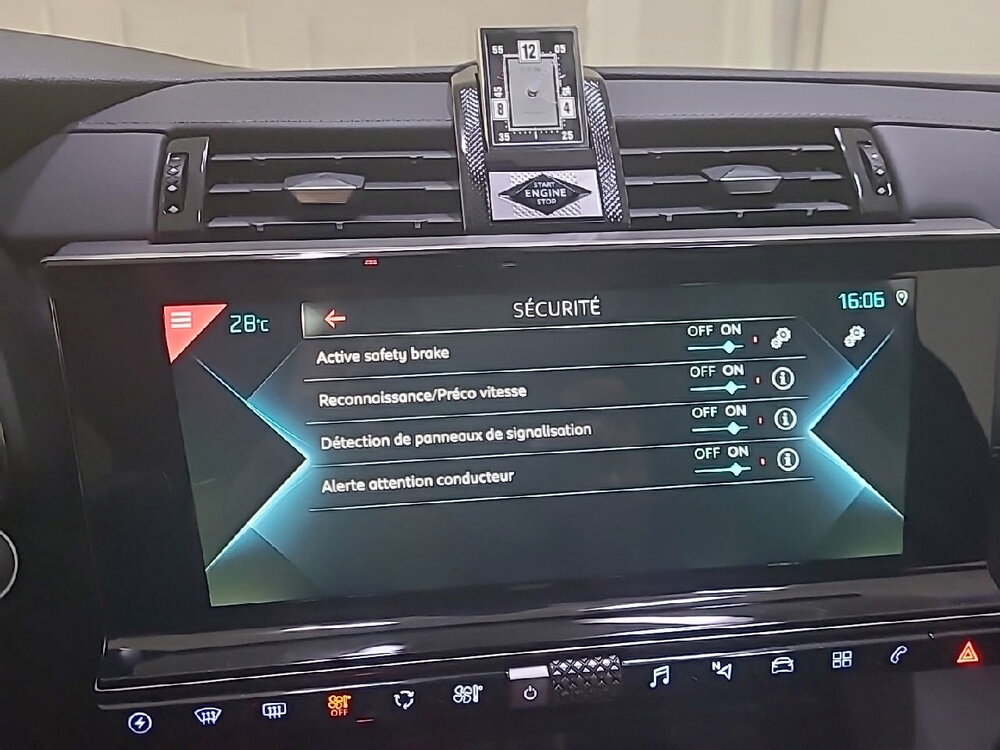 Occasion DS DS 7 Crossback DS7 Crossback Hybride E-Tense 300 EAT8 4x4 - Rivoli