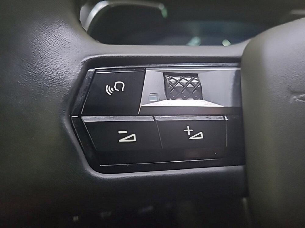 Occasion DS DS 7 Crossback DS7 Crossback Hybride E-Tense 300 EAT8 4x4 - Rivoli