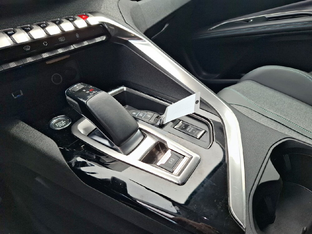 Occasion PEUGEOT 3008 3008 Hybrid 225 e-EAT8 - Allure Pack