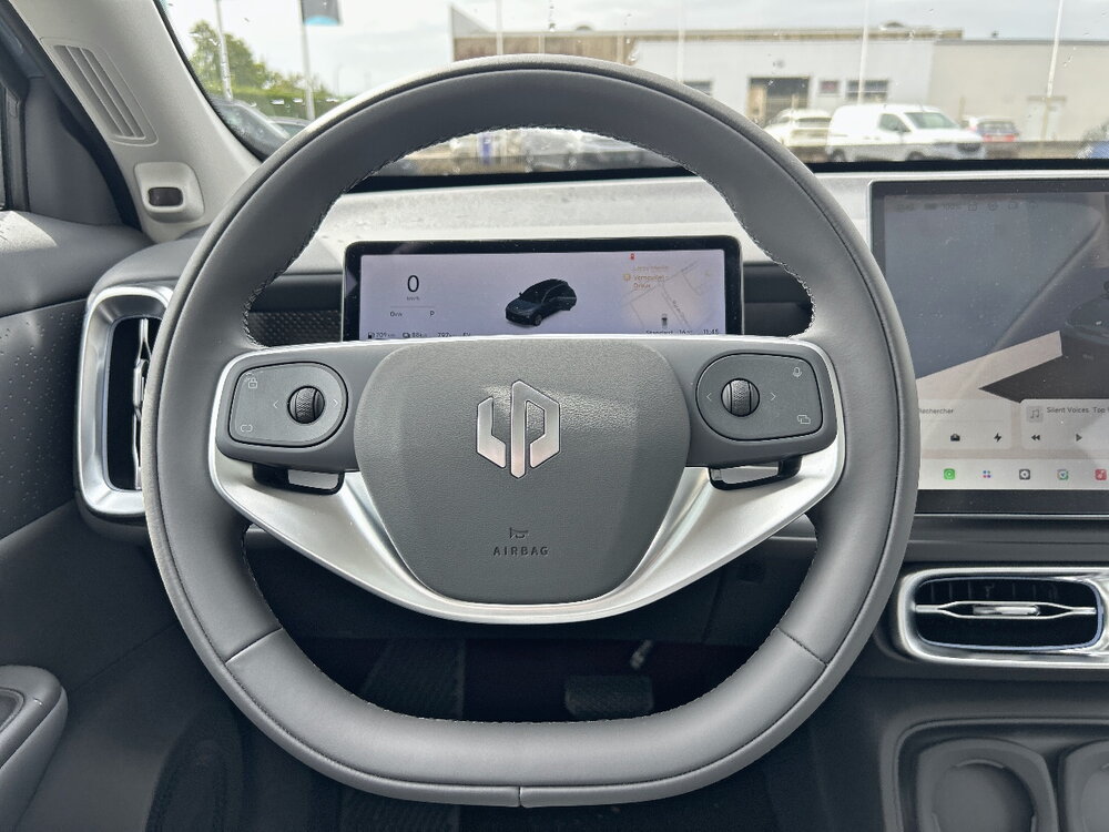 Occasion LEAPMOTOR B10 B10 REEV 18.8 kWh - 160 kW - Design