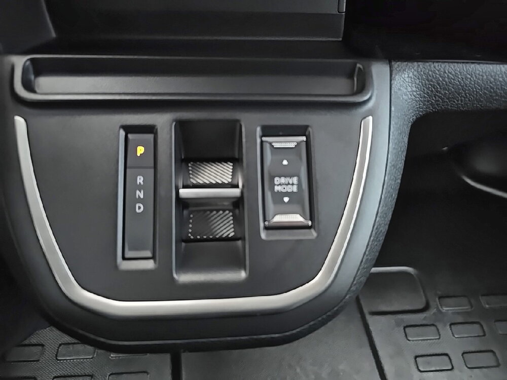 Occasion PEUGEOT Expert EXPERT CA FIXE M DIESEL 180 CH AUTOMATIQUE - TECH EDITION