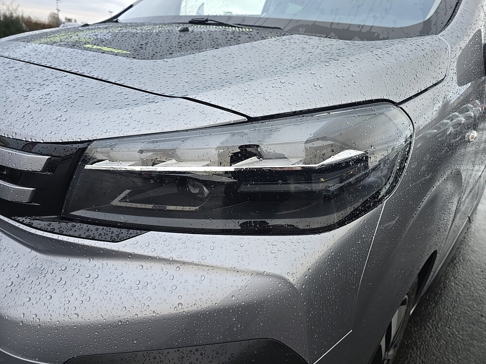 Occasion PEUGEOT Expert EXPERT CA FIXE M DIESEL 180 CH AUTOMATIQUE - TECH EDITION