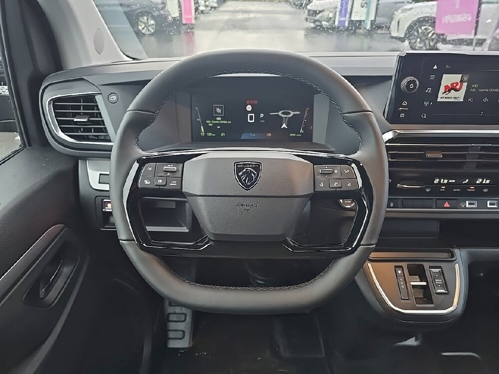 Occasion PEUGEOT Expert EXPERT CA FIXE M DIESEL 180 CH AUTOMATIQUE - TECH EDITION