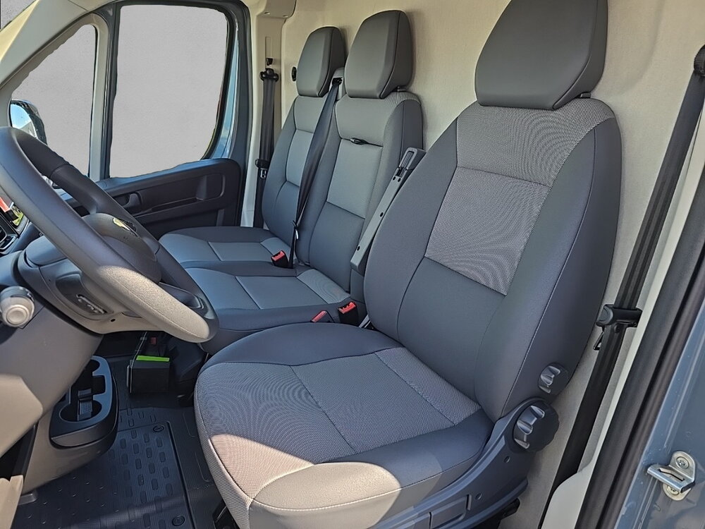 Occasion PEUGEOT Boxer BOXER FGN TOLE 3.5 T L2H2 140 S&S BVA8