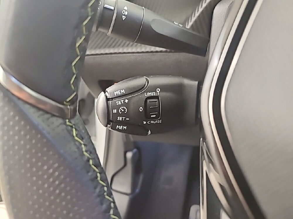 Occasion PEUGEOT 208 208 Electrique 50 kWh 136ch - GT