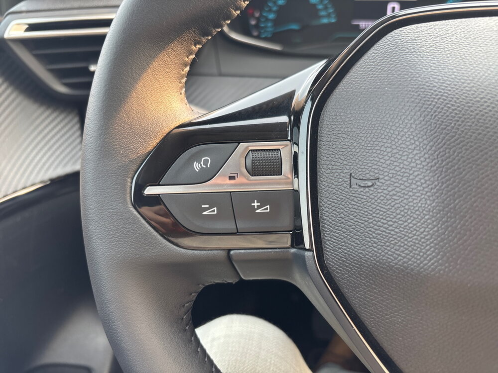 Occasion PEUGEOT 208 208 Hybrid 110 ch e-DCS6 - EDITION