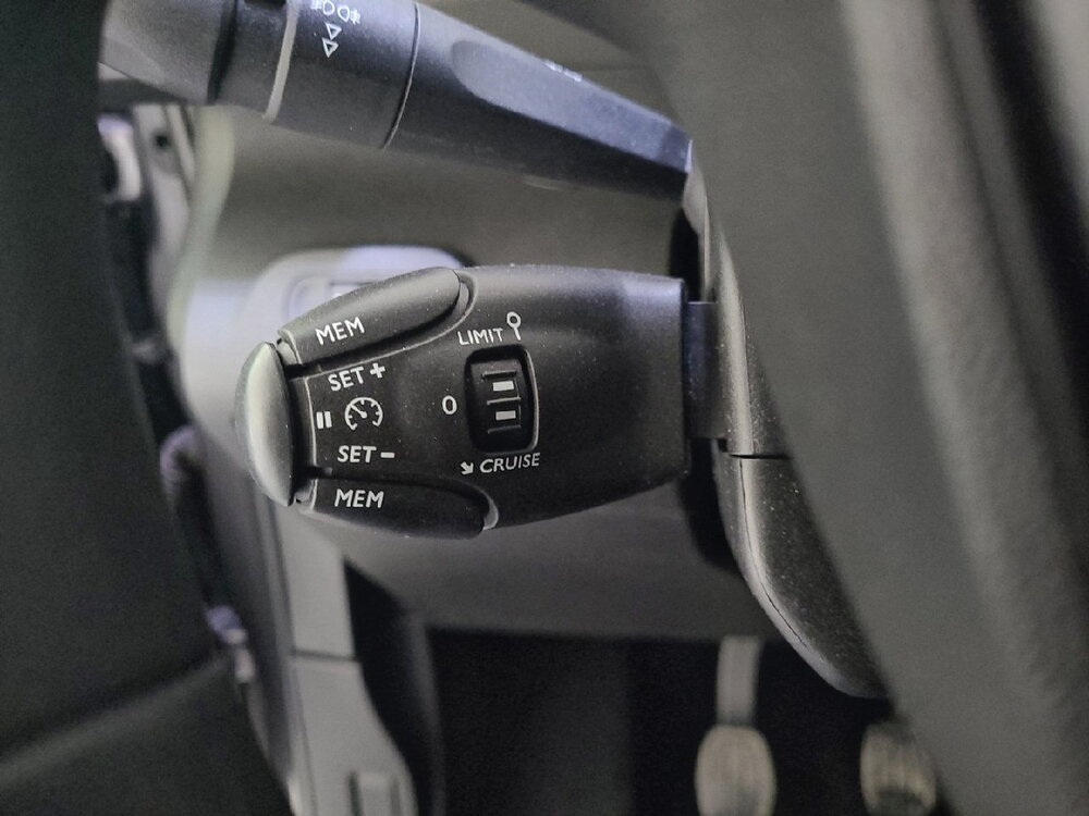 Occasion PEUGEOT Rifter Rifter Standard BlueHDi 100 S&S BVM5 - Allure