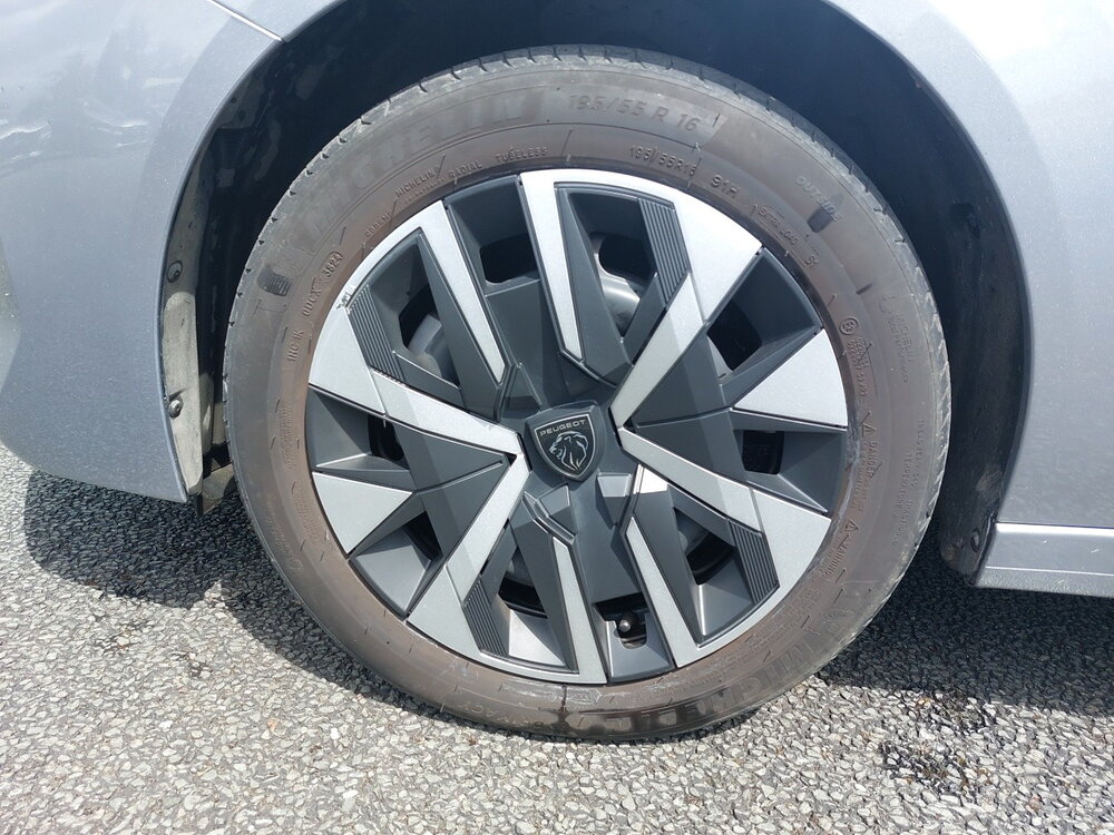 Occasion PEUGEOT 208 208 Hybrid 100 e-DCS6 - Style