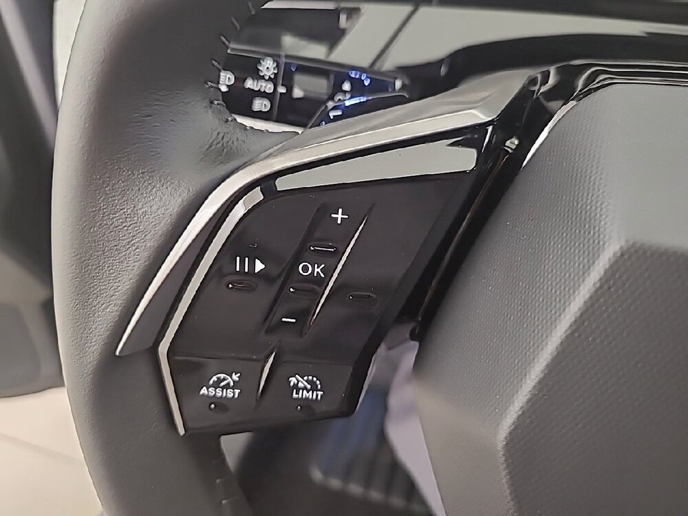 Occasion PEUGEOT 3008 3008 Hybrid 145 e-DCS6 - Allure