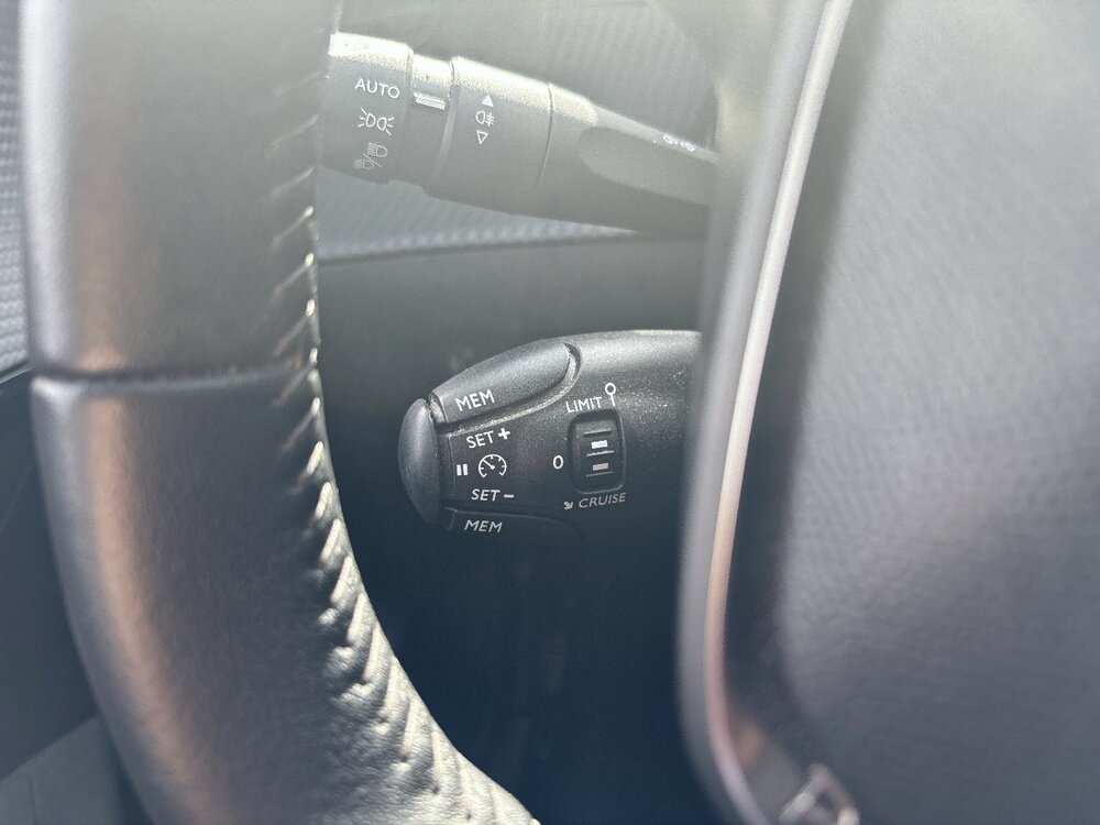 Occasion PEUGEOT 208 208 Electrique 50 kWh 136ch - Like