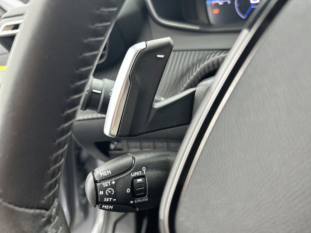 Occasion PEUGEOT 208 208 Hybrid 100 e-DCS6 - Allure