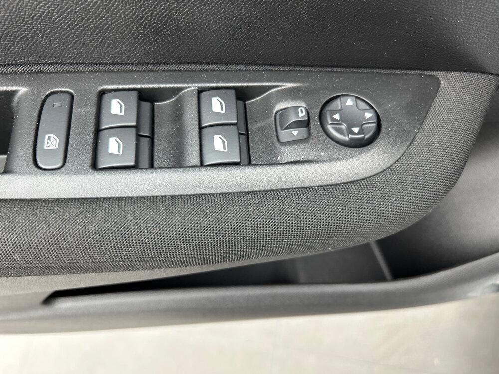 Occasion PEUGEOT 208 208 PureTech 100 S&S BVM6 - Active