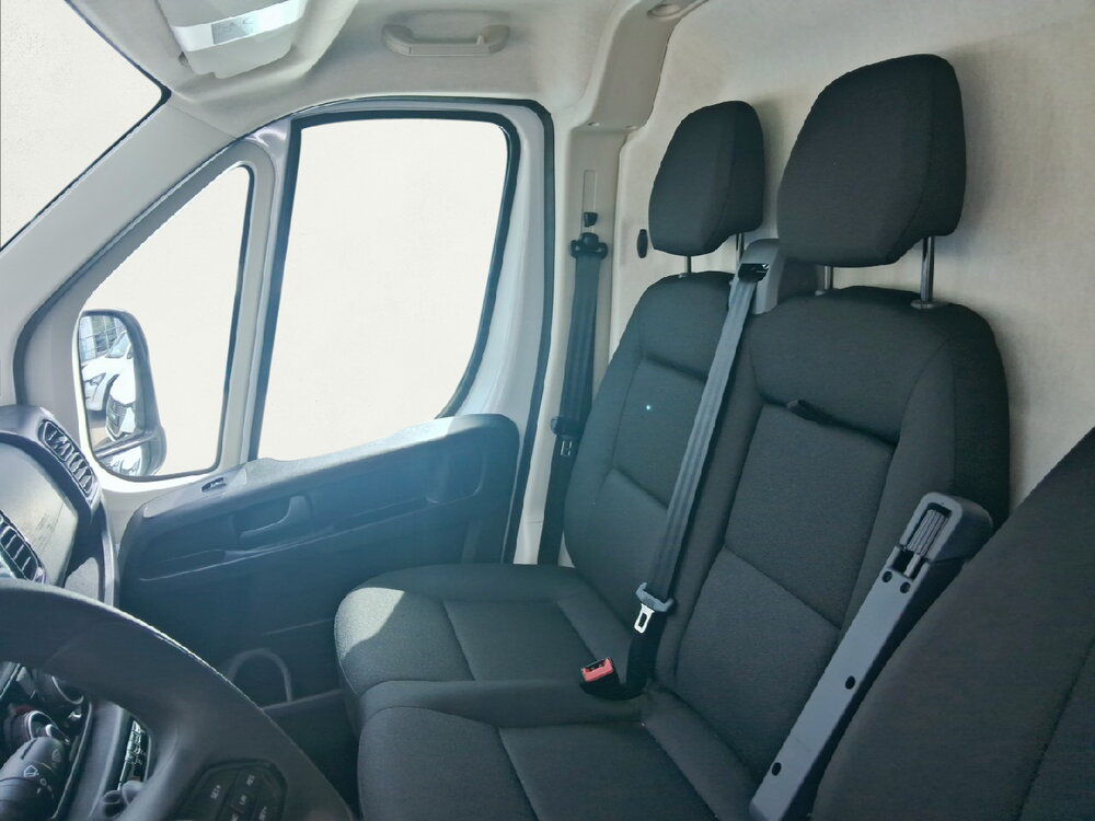 Occasion PEUGEOT Boxer BOXER FGN 3.0 T L2H1 120 S&S BVM6
